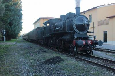Treno a vapore Treno a vapore