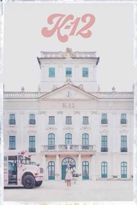 locandina K-12: A film by Melanie Martinez - Roma locandina K-12: A film by Melanie Martinez - Roma