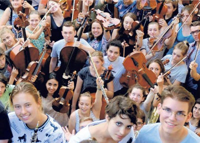 Tamburi Di Pace 2.1 - Vie d'Europa, Appia e le altre, ESYO - European Spirit of Youth Orchestra a Camerino il 13 agosto 2017. © Consorzio Marche Spettacolo, ESYO - European Spirit of Youth Orchestra. Tamburi Di Pace 2.1 - Vie d'Europa, Appia e le altre, ESYO - European Spirit of Youth Orchestra a Camerino il 13 agosto 2017. © Consorzio Marche Spettacolo, ESYO - European Spirit of Youth Orchestra.