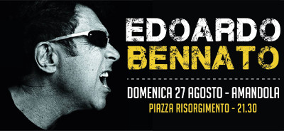 Edoardo Bennato in concerto in piazza Risorgimento ad Amandola (FM), 27 agosto 2017 © Isolani Spettacoli e Città di Amandola